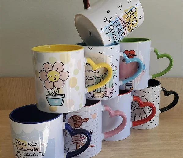 Caneca Alça Coração personalizado CanecArte